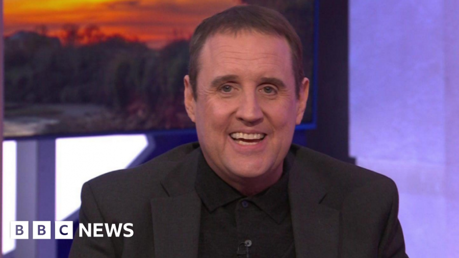 19-Year-Old Arrested After Bomb Hoax Evacuates Peter Kay Show