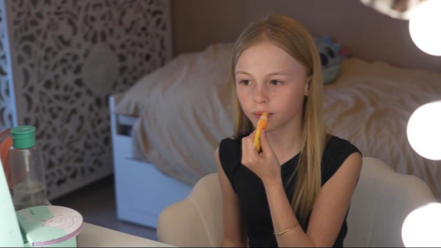 Should 10-Year-Old Girls Have Skincare Routines? Experts Weigh In