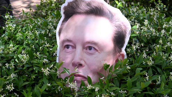 Elon Musk’s Billionaires Bill Sparks Progressive Opposition in Delaware