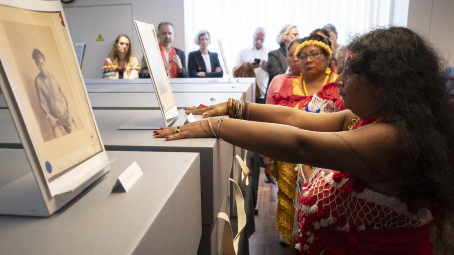 France to Repatriate Indigenous Remains Exhibited in Colonial ‘Human Zoos’