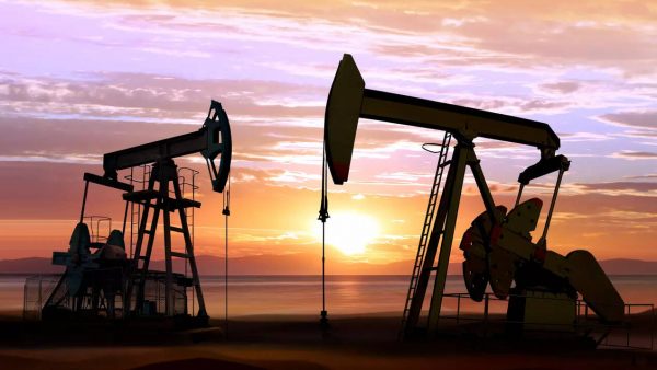 Rising Oil Prices Prompt Indian Companies to Request Fuel Price Hikes