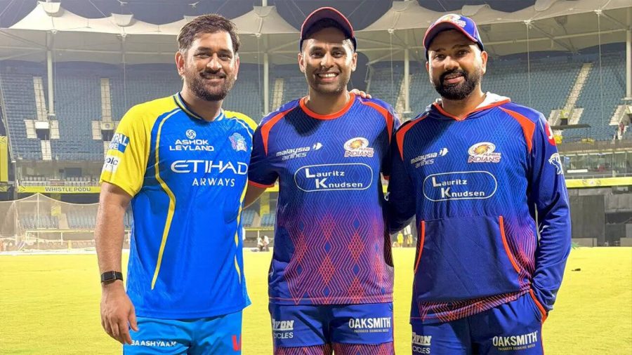 Suryakumar Yadav Celebrates Iconic Moment with Rohit Sharma and MS Dhoni
