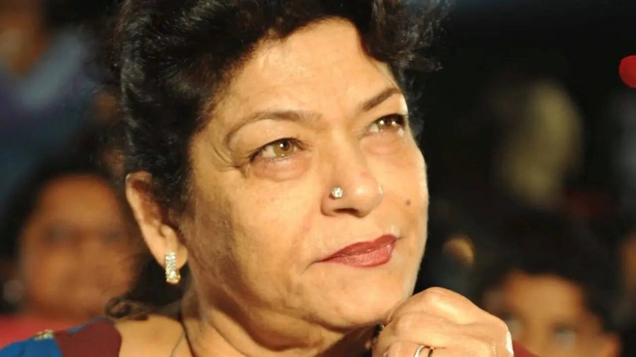 The Inspiring Journey of Saroj Khan: From Early Struggles to Dance Icon