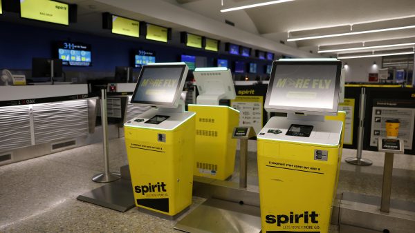 Urgent: Spirit Airlines Faces Possible Shutdown – What Travelers Must Know