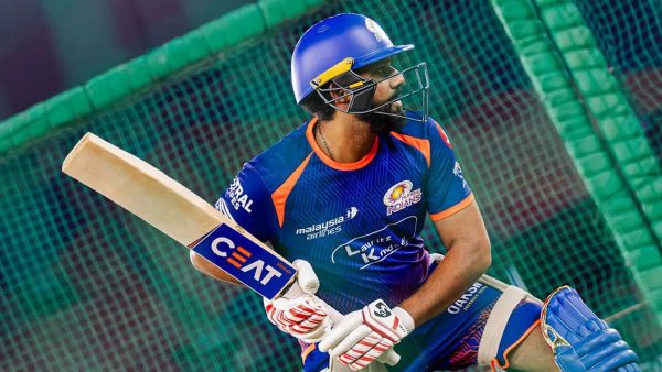 Rohit Sharma’s Fitness Update: MI Coach Jayawardene Offers Insights Ahead of CSK Clash