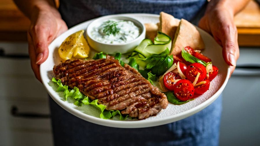 Outback Steakhouse Rival Closes 24 Locations Amid Market Challenges
