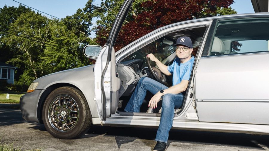 Americans Embrace Longevity: The Rise of 13-Year-Old Cars and Its Impact
