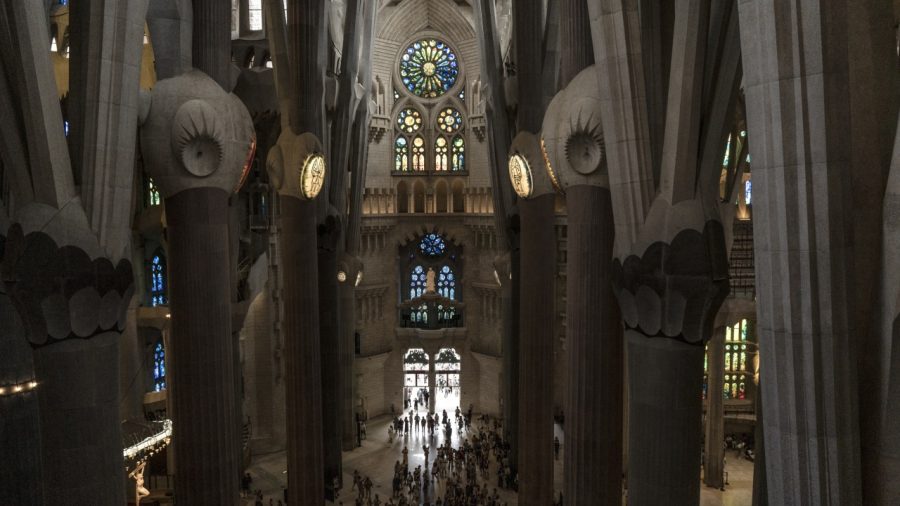 Sagrada Família’s Completion Sparks Tourism Controversy in Barcelona