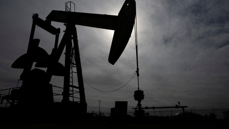 Key Insights on Oil Futures and Tenaga Nasional in Energy Market Trends
