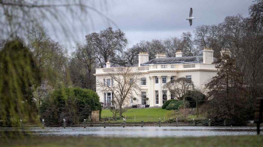 Mystery Surrounds £190 Million Sale of London’s Opulent Mansion