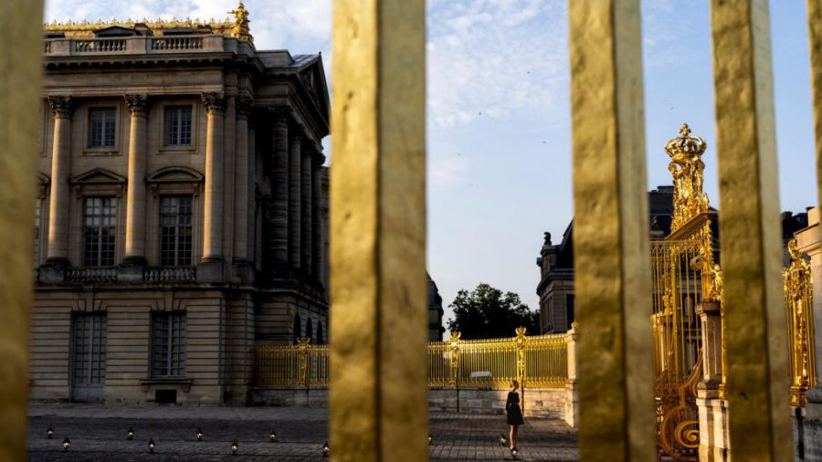 Macron and Trump to Dine at Versailles: A Historic Meeting Post-G7