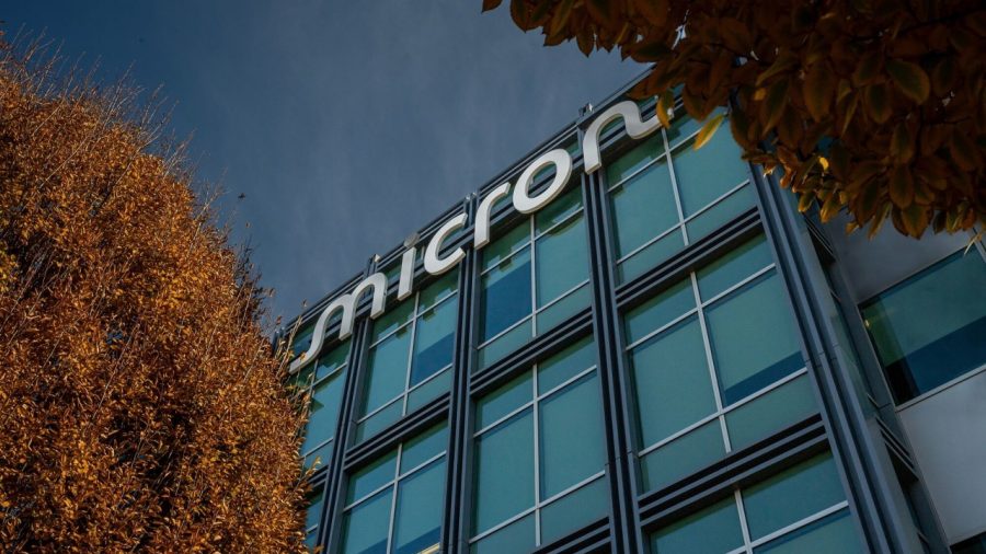 Micron’s Stellar Earnings Propel Nasdaq Futures Amid AI Market Doubts