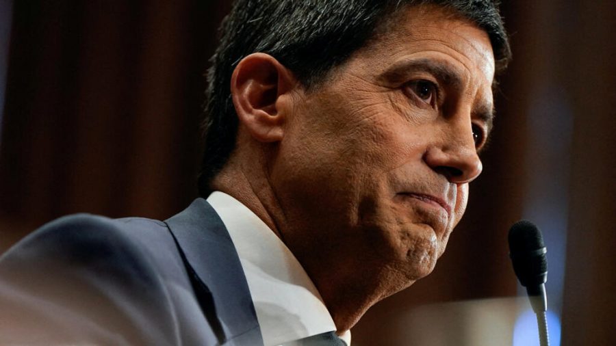 New US Fed Chair Kevin Warsh Promises Reforms Amid Rate Hikes Ahead