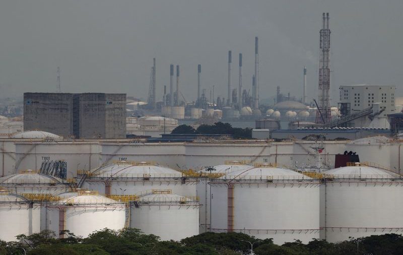 Oil Prices Plummet Amid Increased Tanker Traffic in Strait of Hormuz