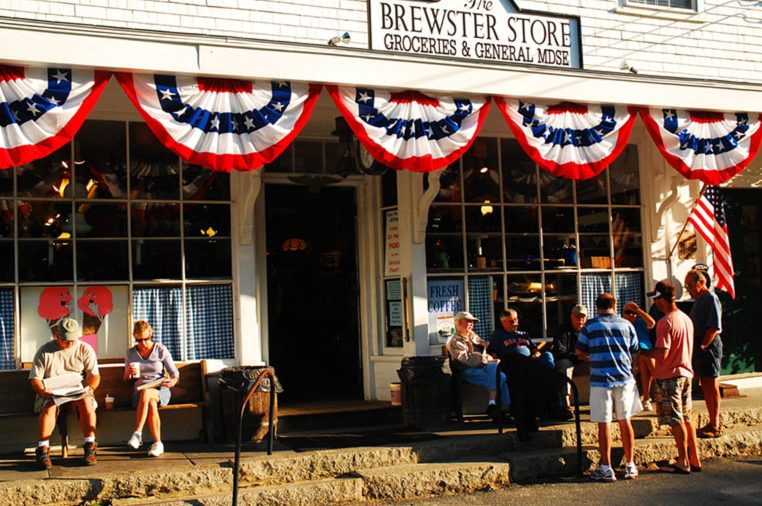 Reviving America’s Sentiment: The Importance of Optimism in Our Future