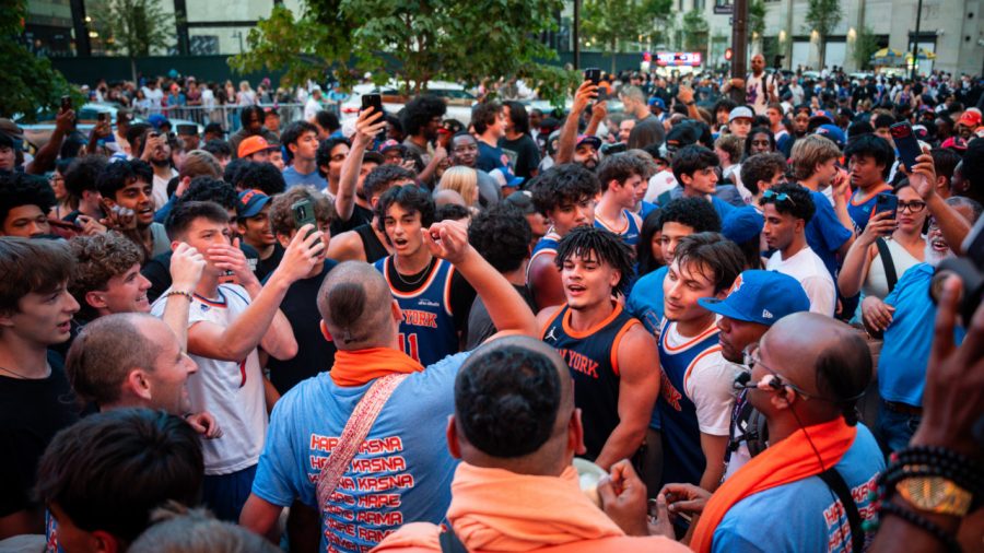 Knicks Ignite Long-Overdue Joy in New York as Fans Unite