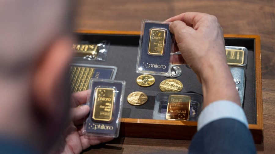 Robert Kiyosaki Changes His Gold Outlook After Weeks of Anticipation
