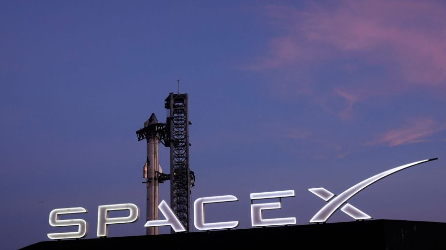 SpaceX Makes Historic Debut on Stock Market with $150 Share Price