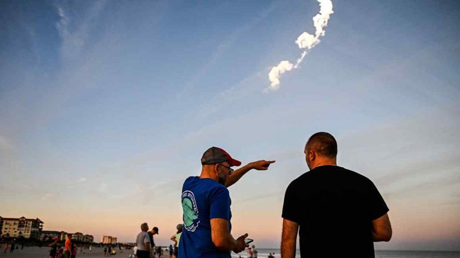 SpaceX’s Bold Bond Deal: A Gamble for the Future of Space Travel
