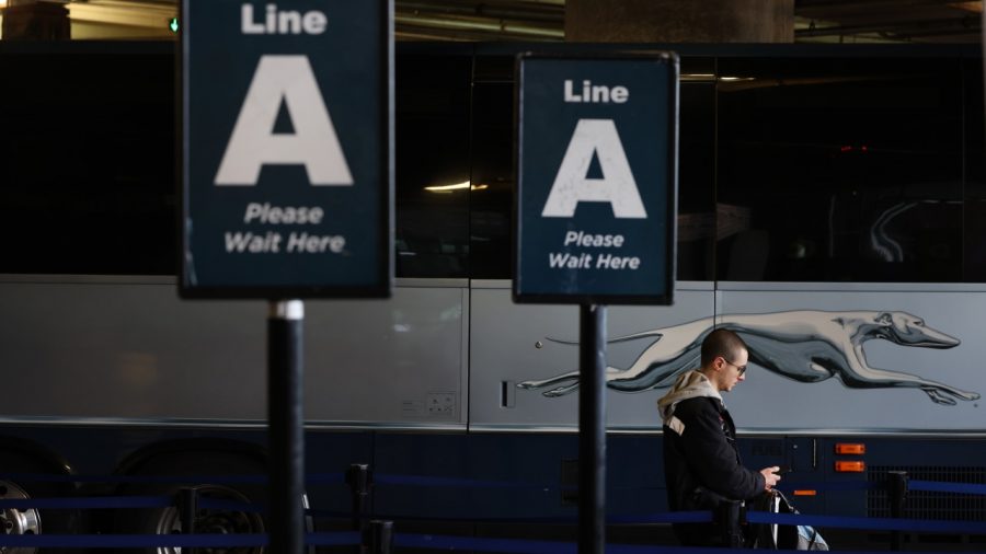 Budget Travelers Shift to Bus Services as Spirit Airlines Disappears