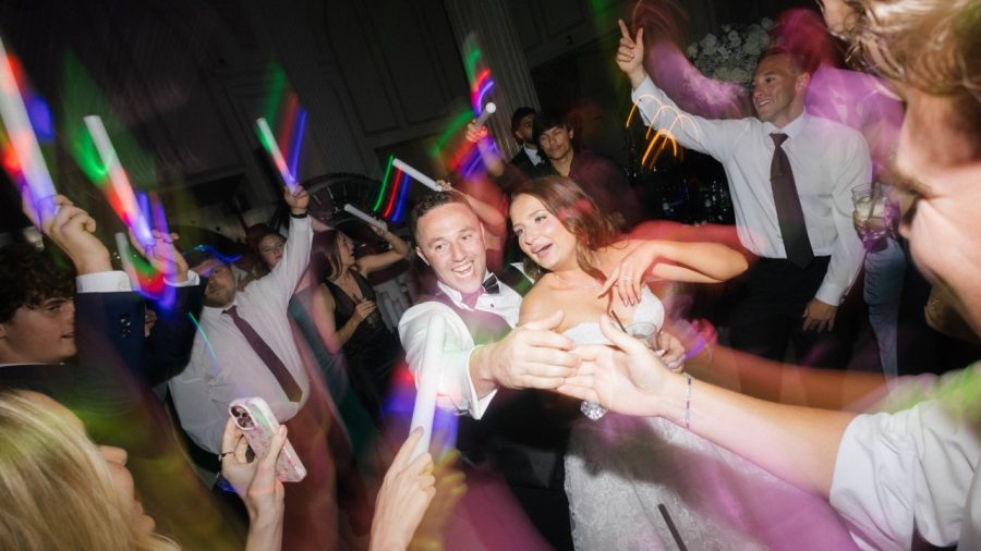 Knicks Championship Dreams Clash with Wedding Plans: A Fan’s Dilemma