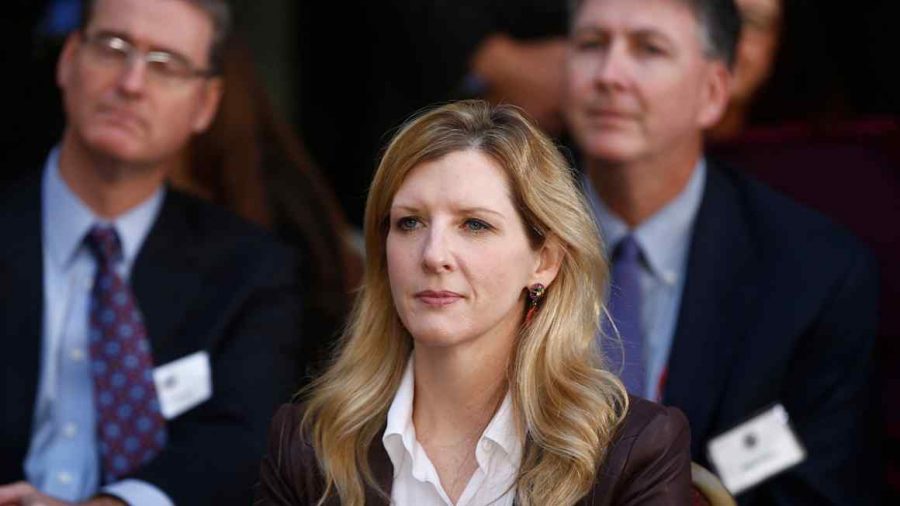 Goldman Sachs’ Chief Lawyer Resigns Amid Epstein Scandal, Remains as Adviser