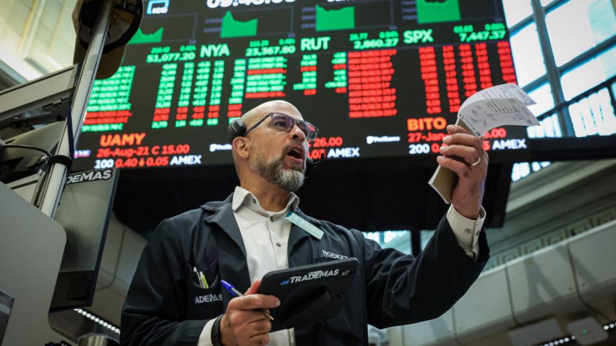 U.S. Futures Surge Amid Tech Stock Rally and Middle East Peace Hopes