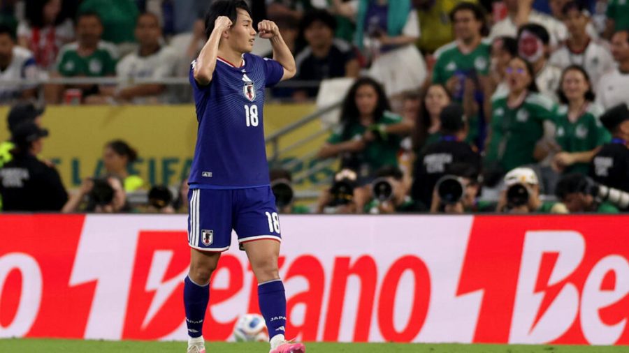 Japan Dominates Tunisia 4-0 in Historic 1,000th World Cup Match