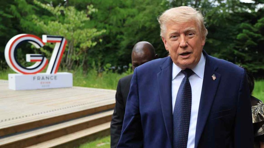 Trump Faces Backlash Over Controversial Iran Deal Compared to Obama’s