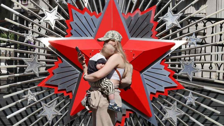 Russia’s Internet Shutdown: How Spies are Pushing the Nation Back to Basics