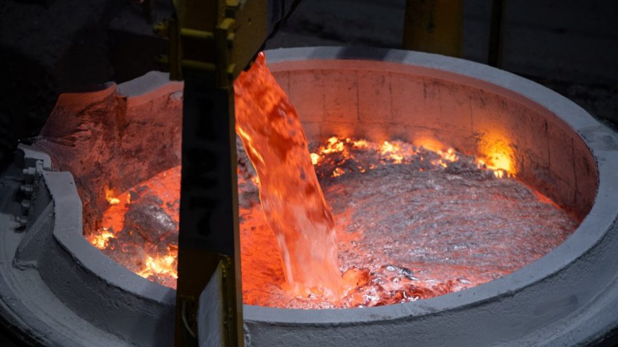Basic Materials Market Insights: Alcoa, South32, Gold and Silver Futures