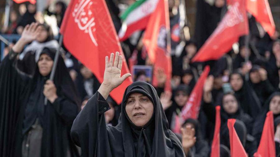 Iran’s Mourning and Calls for Revenge at Ayatollah’s Funeral
