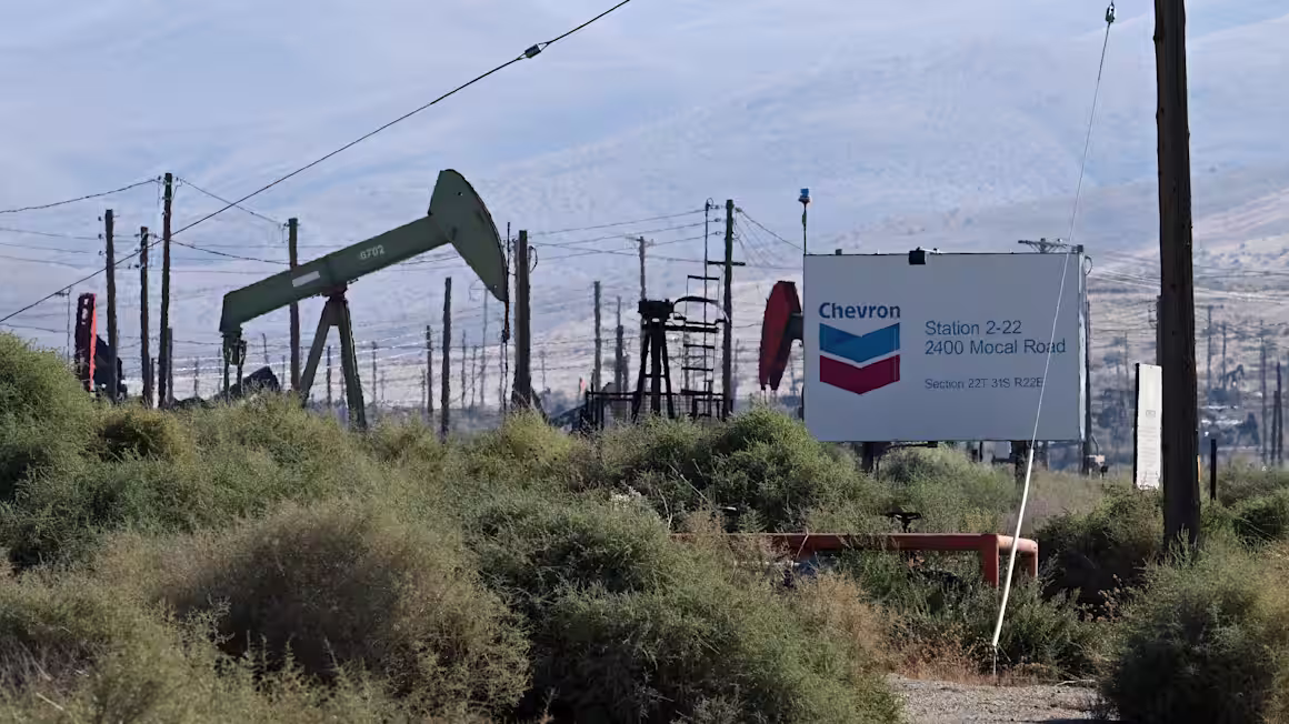 Big Oil’s Profits Surge Amid Iran Conflict, Sparking Consumer Pain and Political Tension