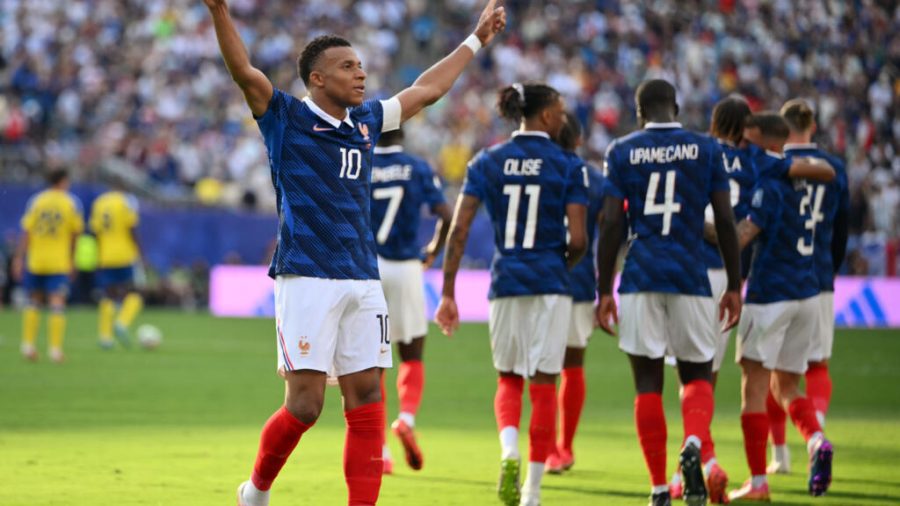 Can France Be Stopped? Analyzing Les Bleus’ World Cup Dominance