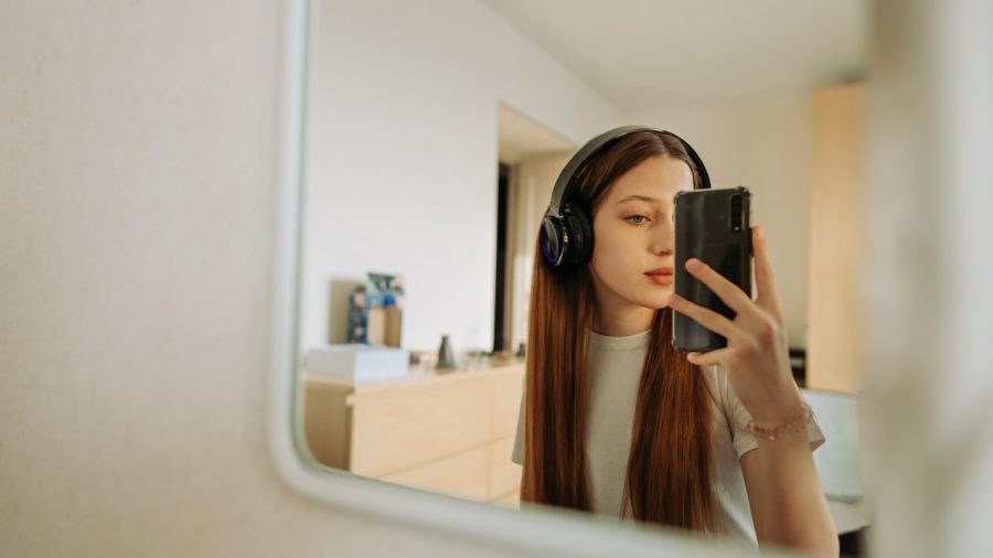 How Baby Boomers Shaped the Selfie Generation: A Reflection on Parenting