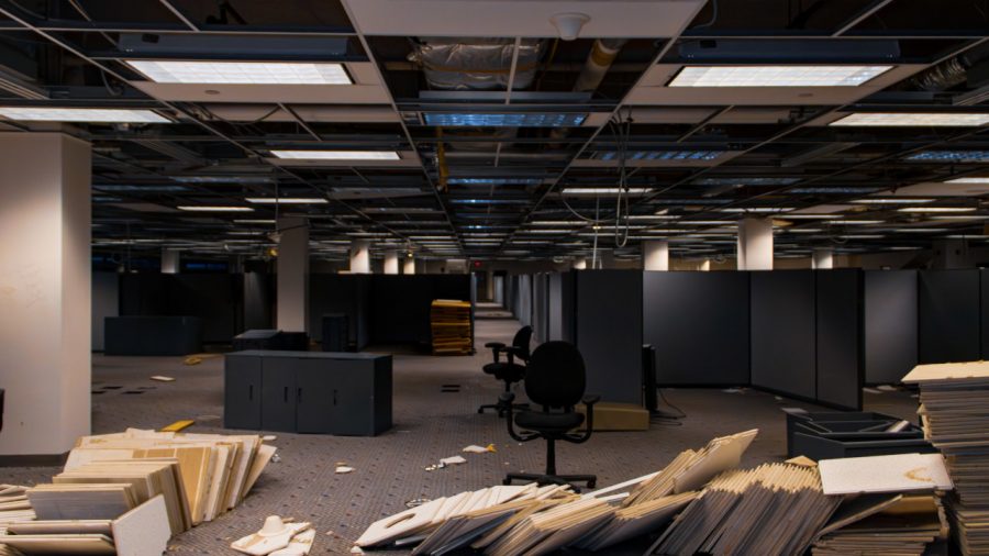 Urban Exploration Draws Throngs to Abandoned IBM Campus in New York