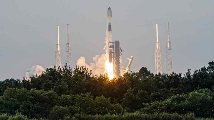 SpaceX Secures Strong Wall Street Support with $300 Price Target
