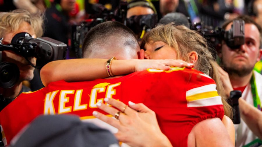 Taylor Swift and Travis Kelce to Tie the Knot at Madison Square Garden