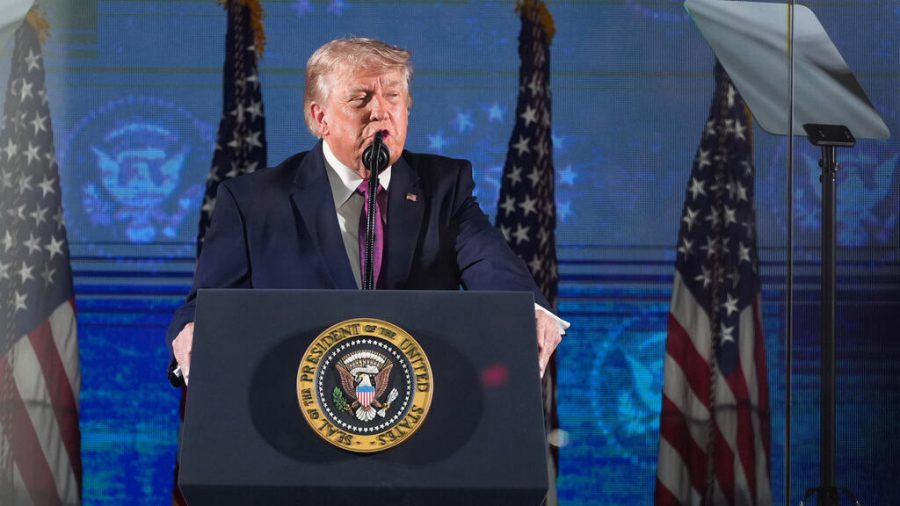 Trump Revives Cold War Rhetoric to Target Democrats Ahead of Midterms