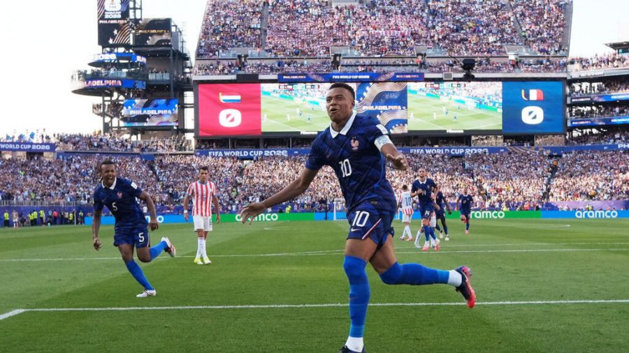 Kylian Mbappé Powers France to Quarterfinals with Narrow Victory Over Paraguay