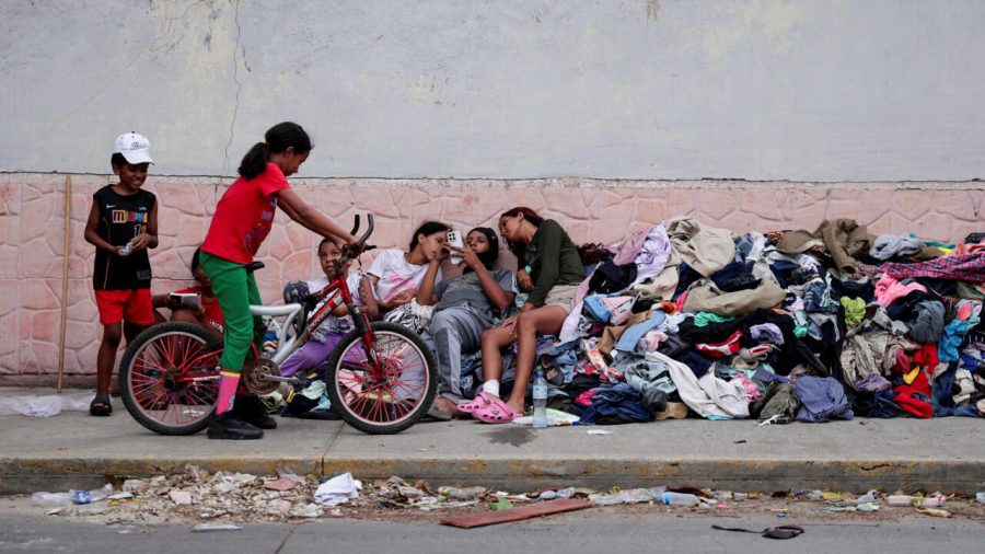 Venezuela’s Tragic Death Toll Reaches 2,295 Amid National Mourning